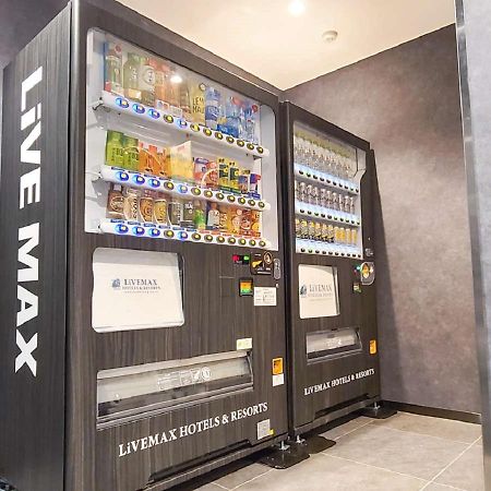 HOTEL LiVEMAX Ikebukuro Ekimae Tokyo Bagian luar foto
