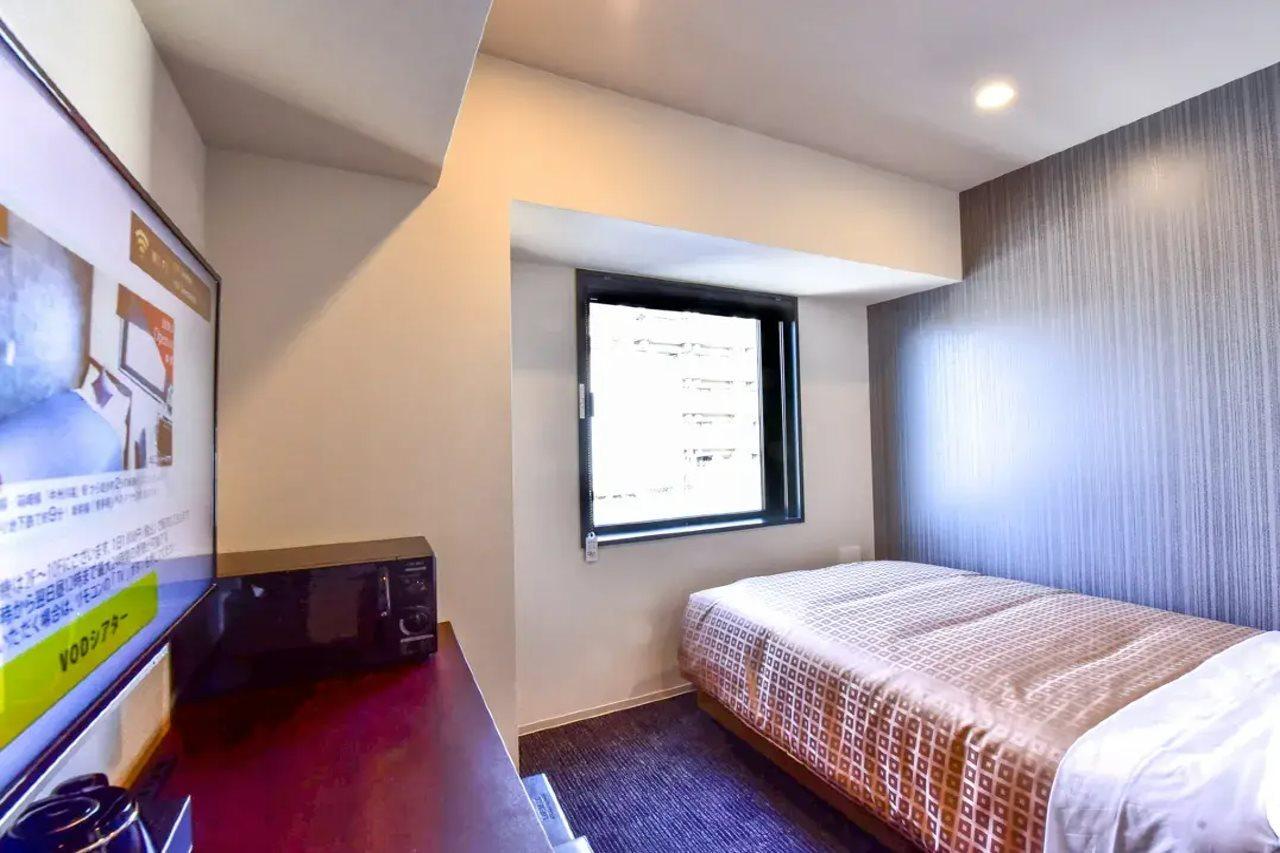 HOTEL LiVEMAX Ikebukuro Ekimae Tokyo Bagian luar foto